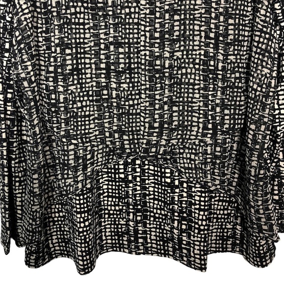 Susan Graver Liquid Knit Top with Chiffon New NWOT - Picture 6 of 11